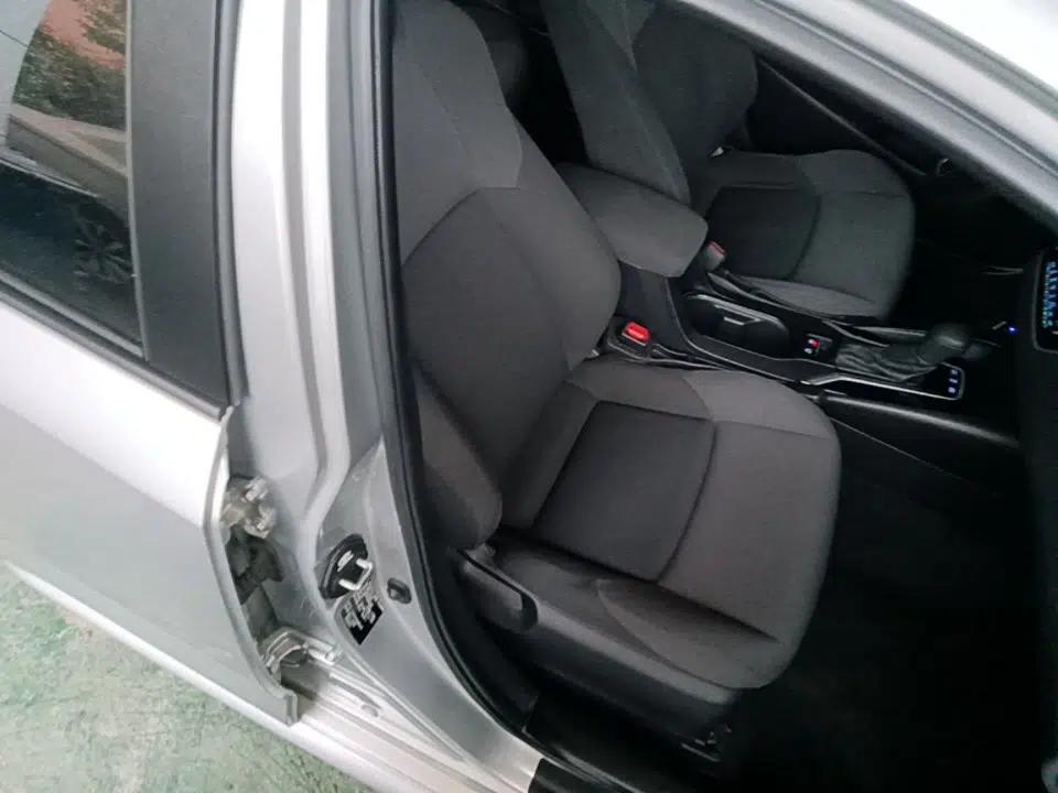 Toyota Levin 2021 Dual-Engine 1.8H E-CVT Luxury Edition — миниатюра 23