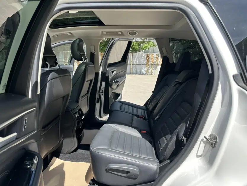 Ford Edge 2015 2.0T GTDi 4x4 High-Grade Model — миниатюра 19