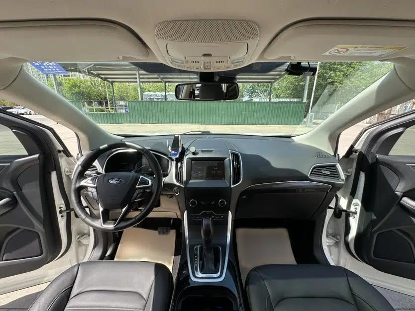 Ford Edge 2015 2.0T GTDi 4x4 High-Grade Model — миниатюра 24