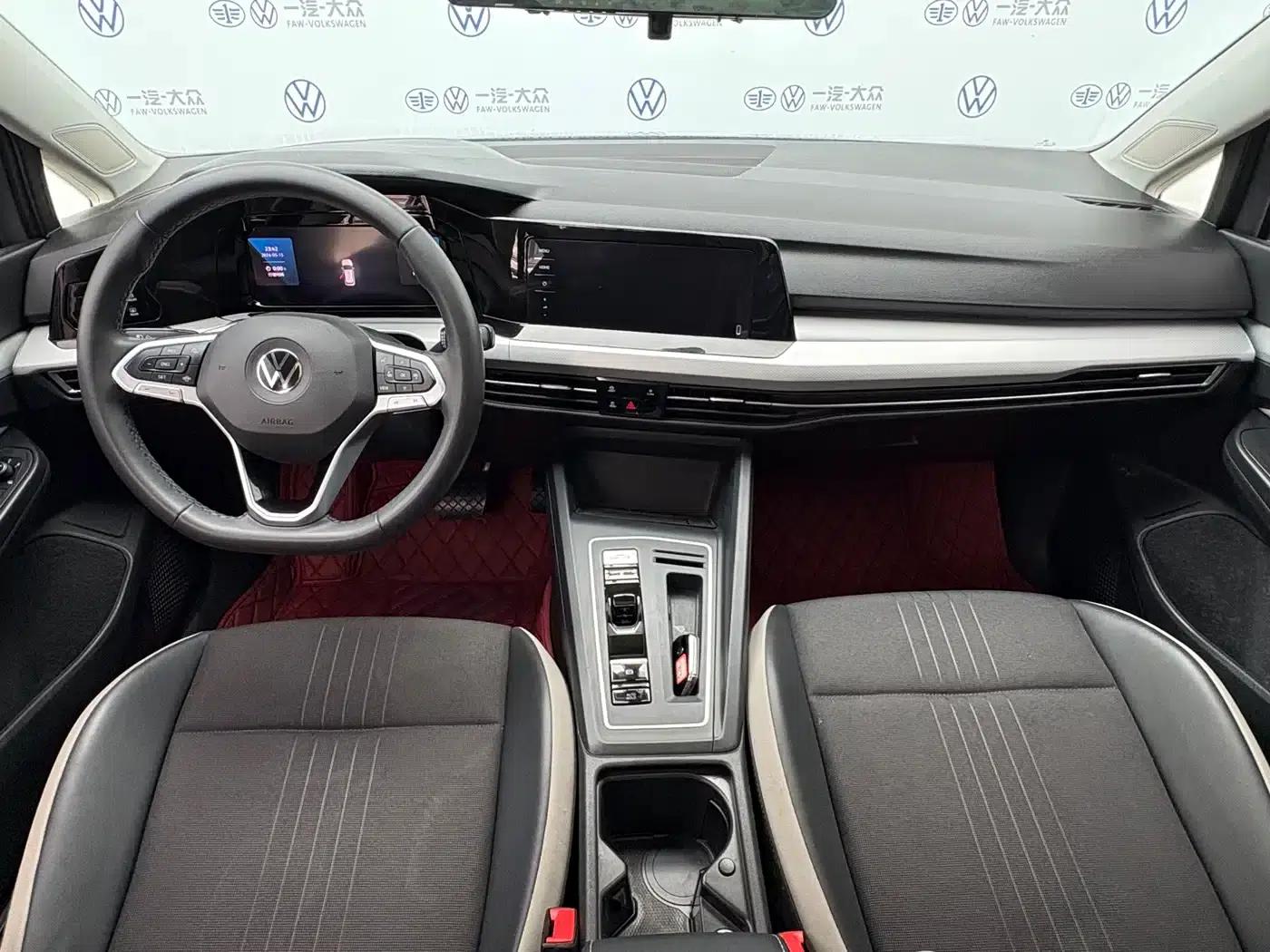 2023 Golf Facelift 280TSI DSG Pro — миниатюра 6