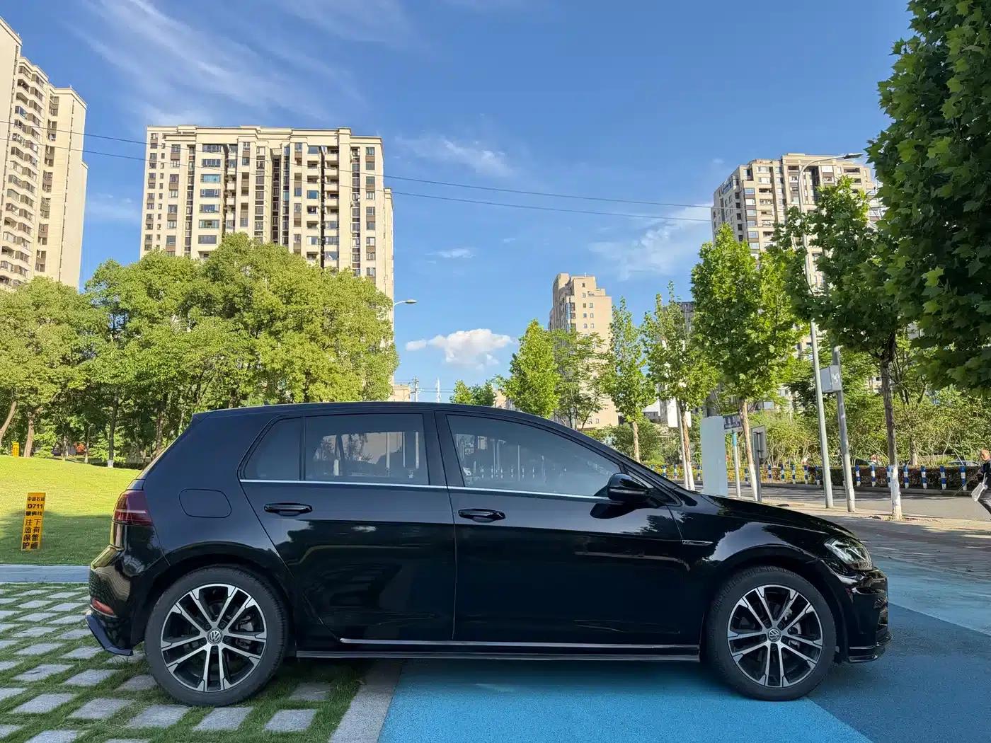 2020 Golf 280TSI DSG R-Line — миниатюра 7