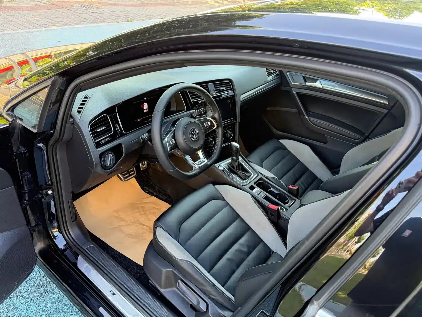 2020 Golf 280TSI DSG R-Line — миниатюра 9