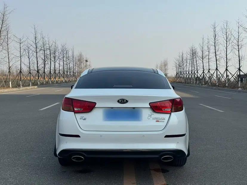 Kia K5 2014 2.0L Automatic LUXURY — миниатюра 3