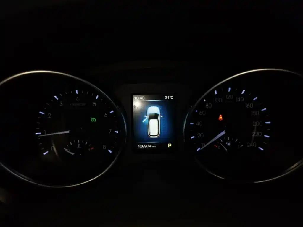 Haval H6 Coupe 2016 Blue Label 1.5T Automatic 2WD Urban Edition — миниатюра 12