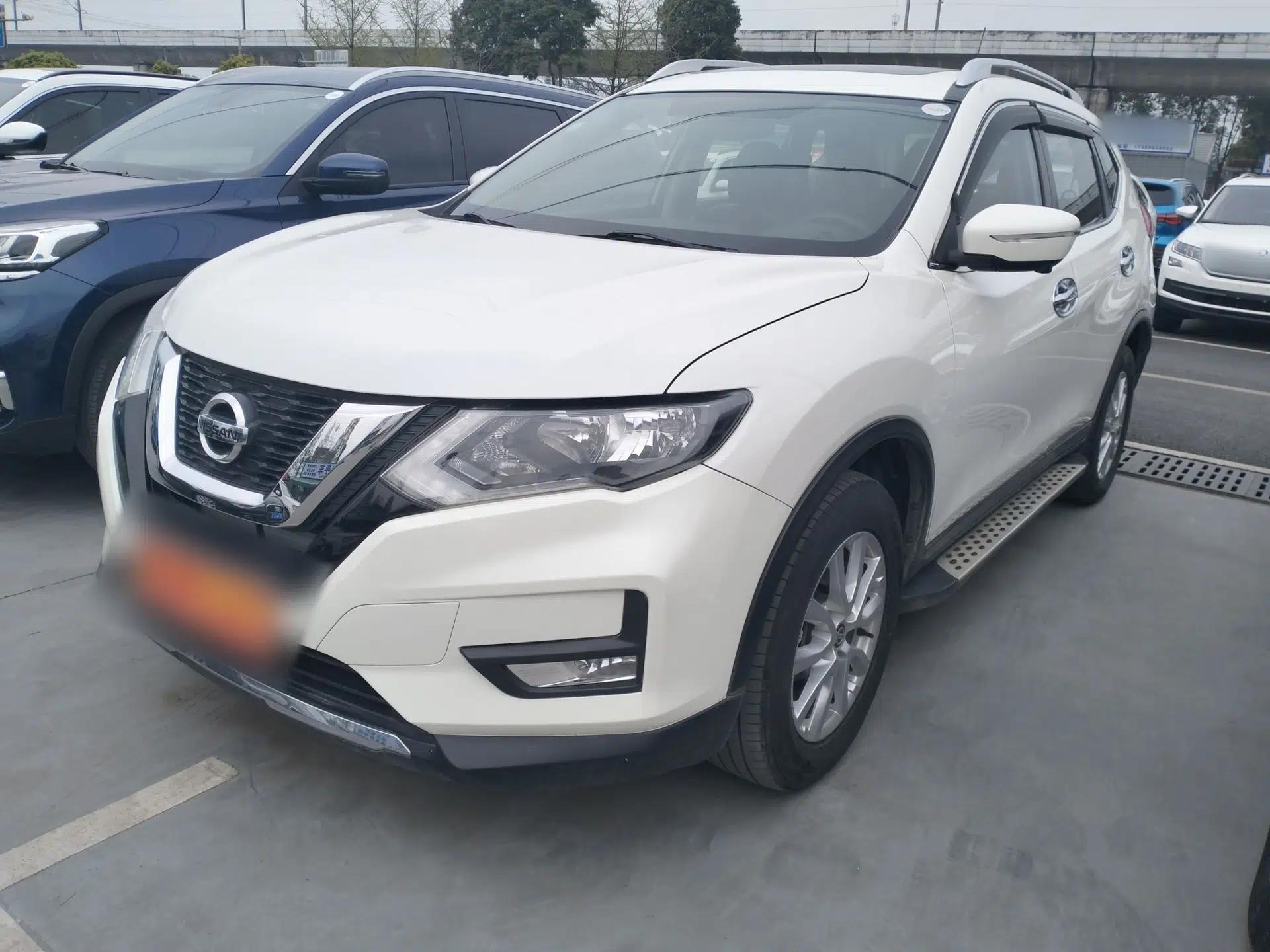 Nissan X-Trail 2017 2.0L CVT Comfort Edition 2WD — миниатюра 1