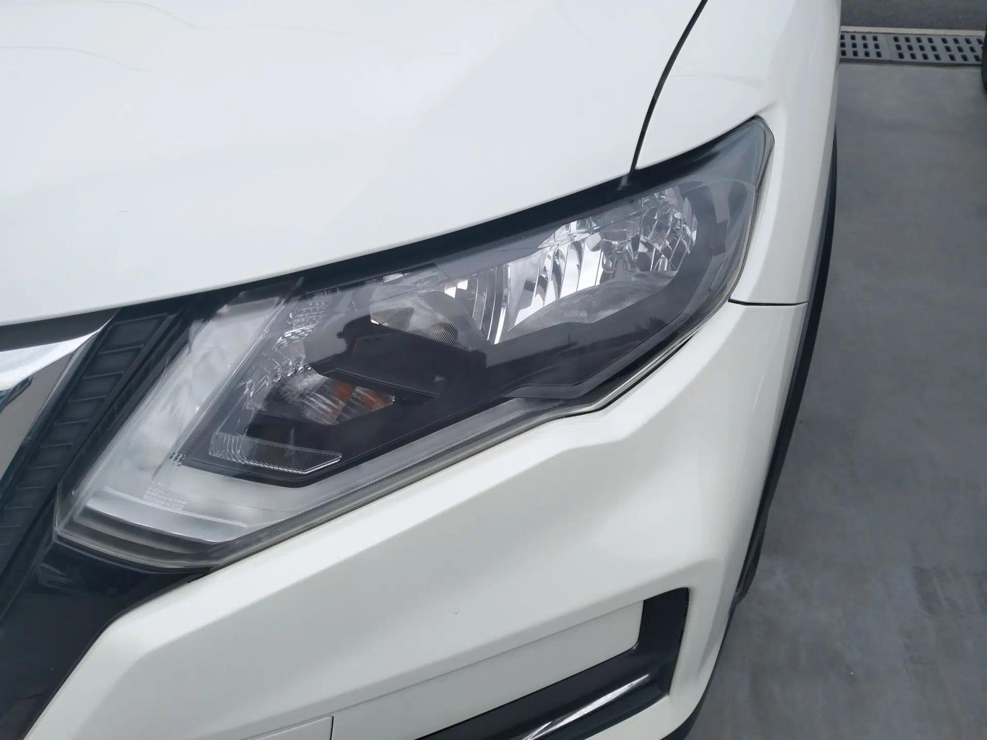 Nissan X-Trail 2017 2.0L CVT Comfort Edition 2WD — миниатюра 5