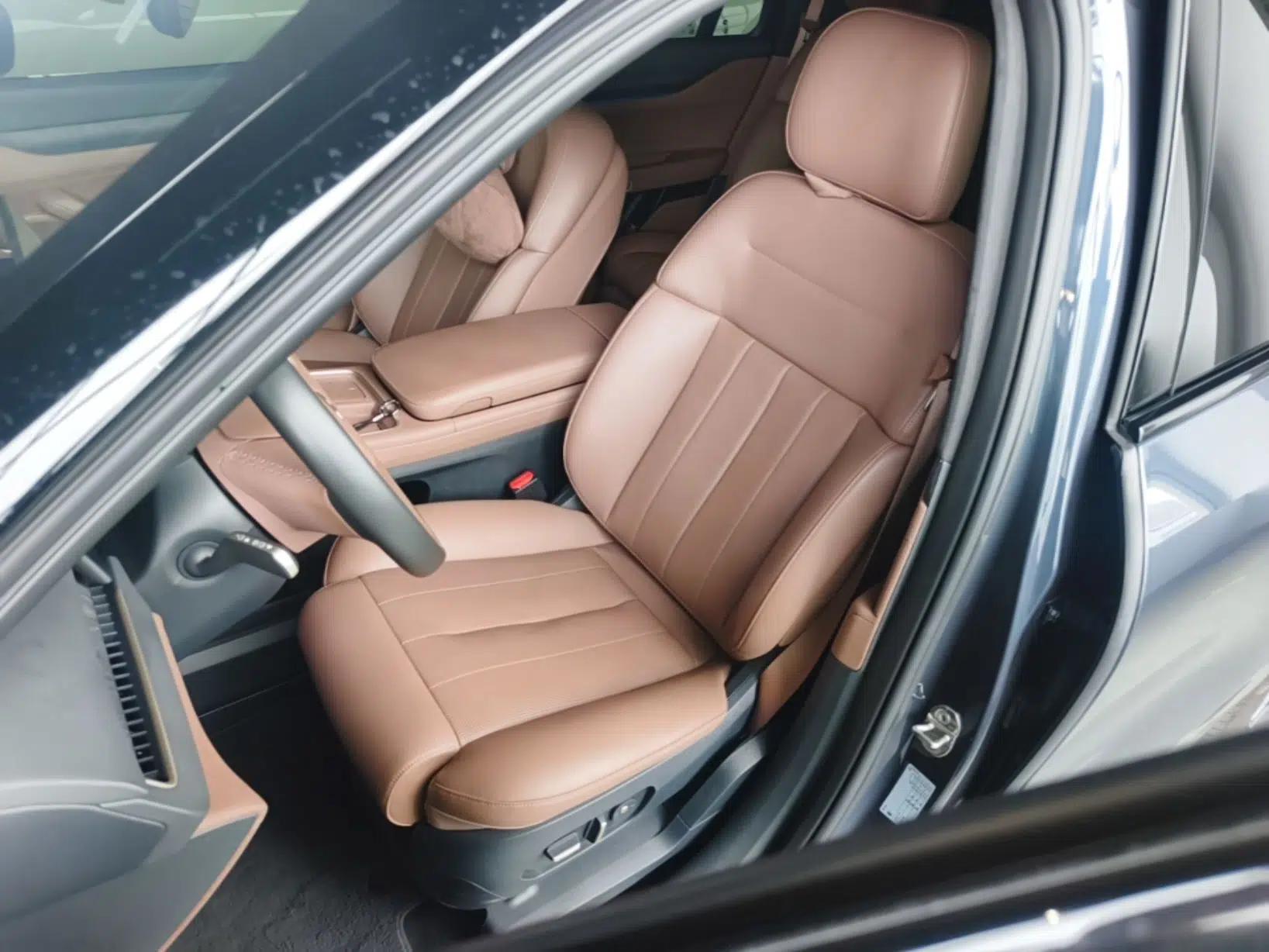 Nio ES8 2023 75 kWh Executive Edition — миниатюра 18