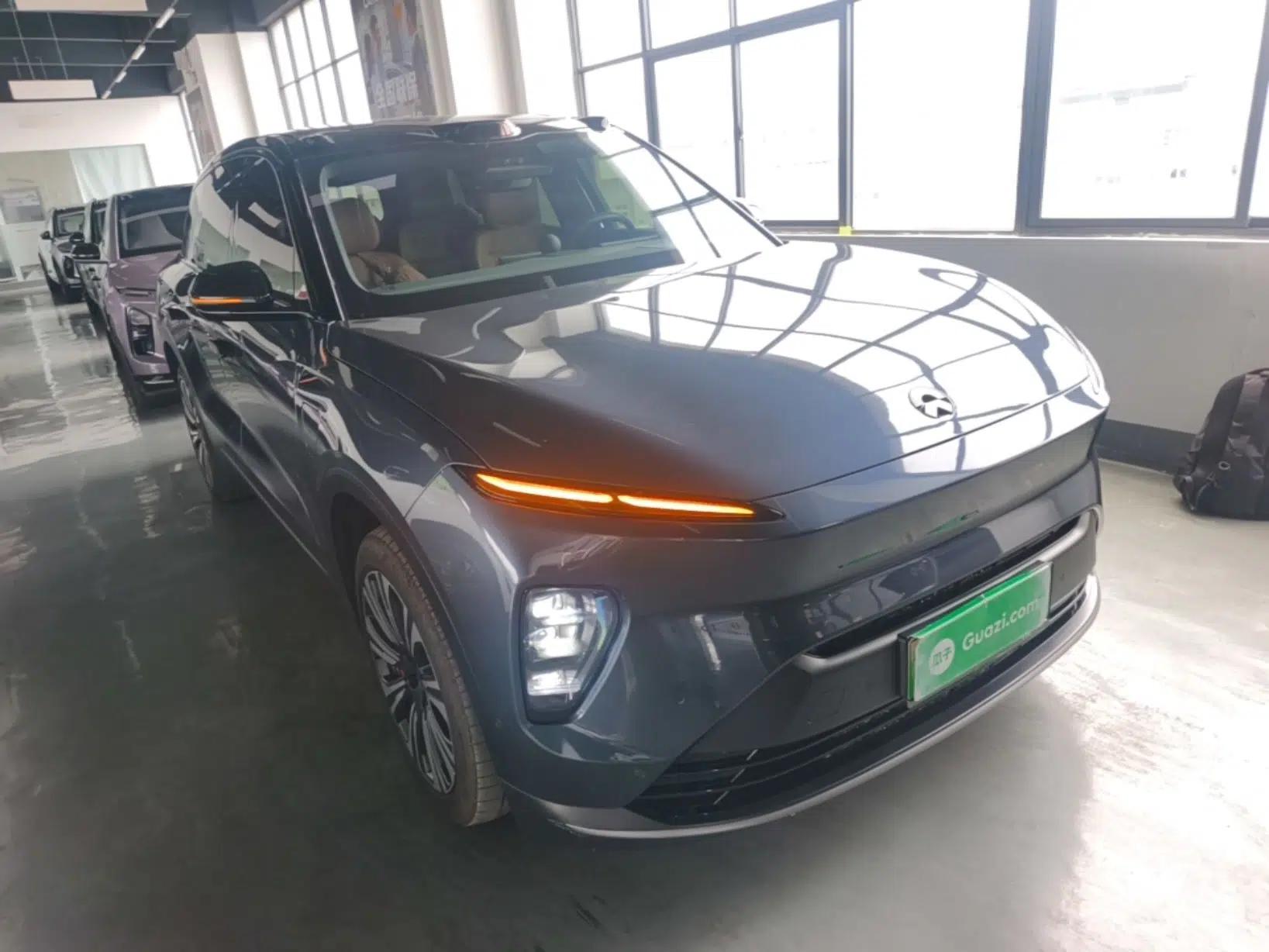 Nio ES8 2023 75 kWh Executive Edition — миниатюра 3