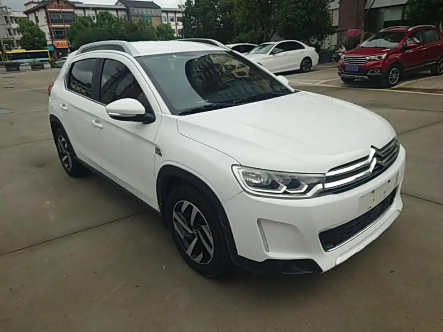 Citroen C3-XR 2015 1.6THP Automatic Pioneer Model — миниатюра 3
