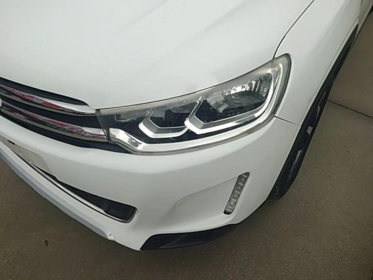 Citroen C3-XR 2015 1.6THP Automatic Pioneer Model — миниатюра 9