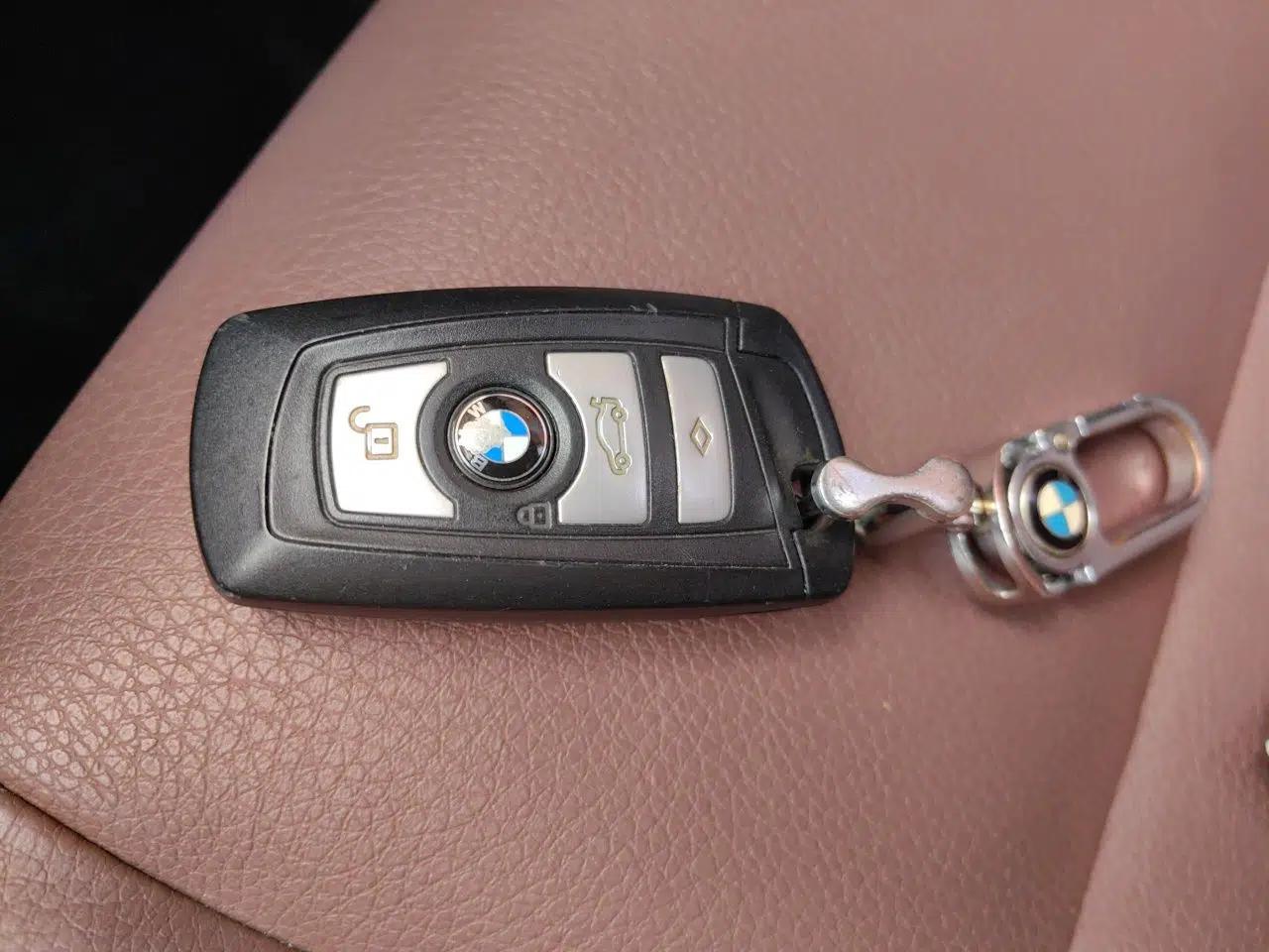 BMW 5 Series 2017 525Li Leading Model — миниатюра 9