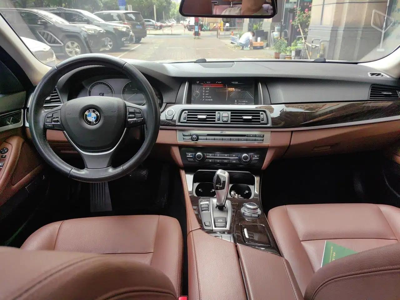 BMW 5 Series 2017 525Li Leading Model — миниатюра 10