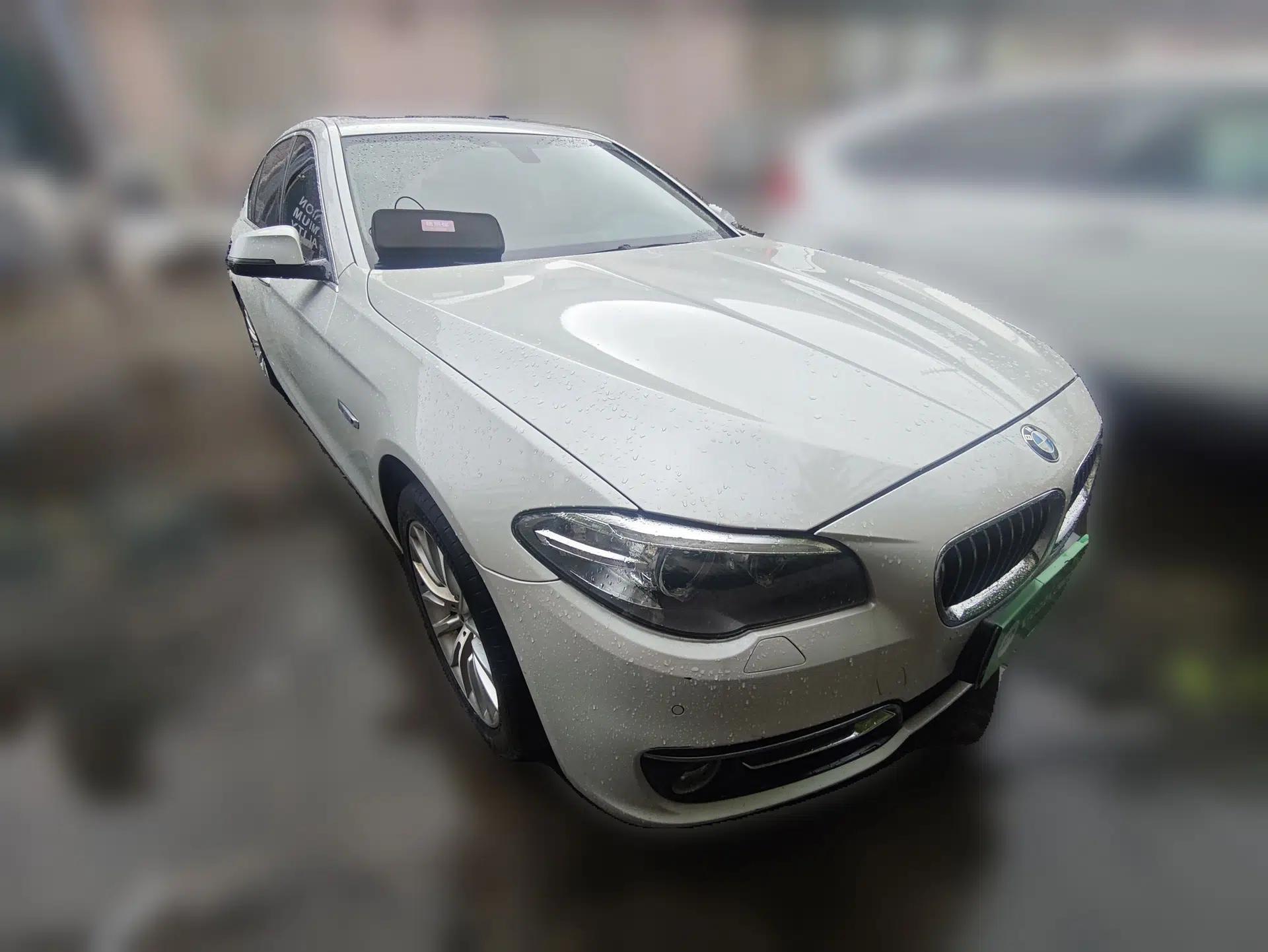 BMW 5 Series 2017 525Li Luxury Design Package — миниатюра 3
