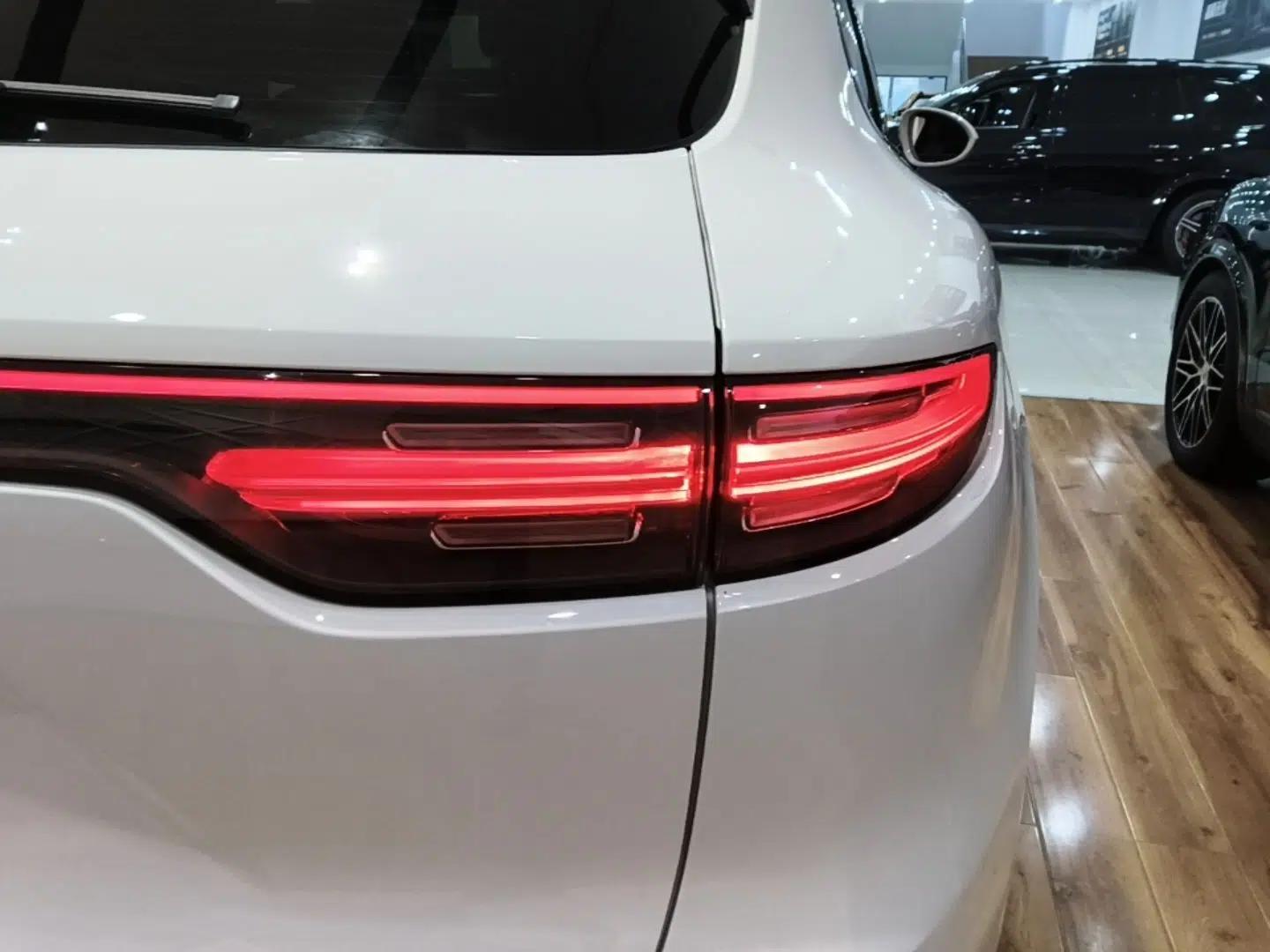 Porsche Cayenne 2019 Cayenne 3.0T — миниатюра 8