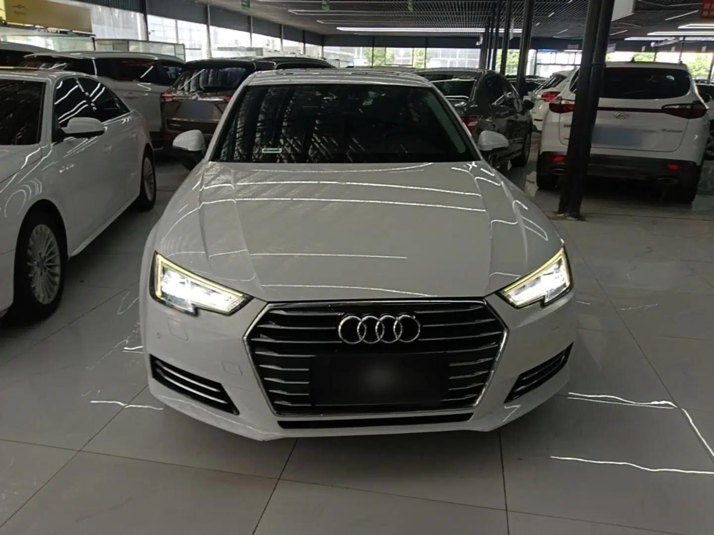Audi A4L 2018 30th Anniversary Edition 40 TFSI Trendy Model — миниатюра 2