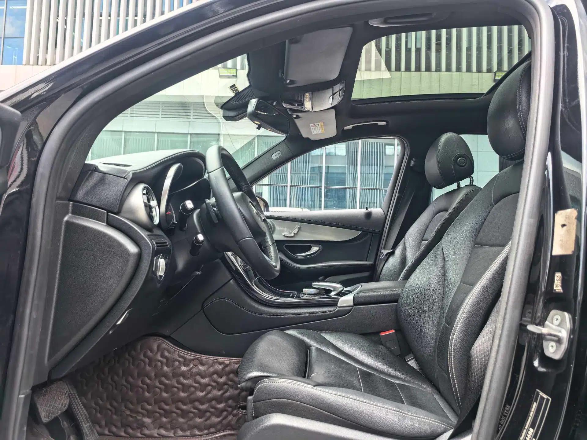 Mercedes-Benz GLC 2017 GLC 200 4MATIC — миниатюра 17