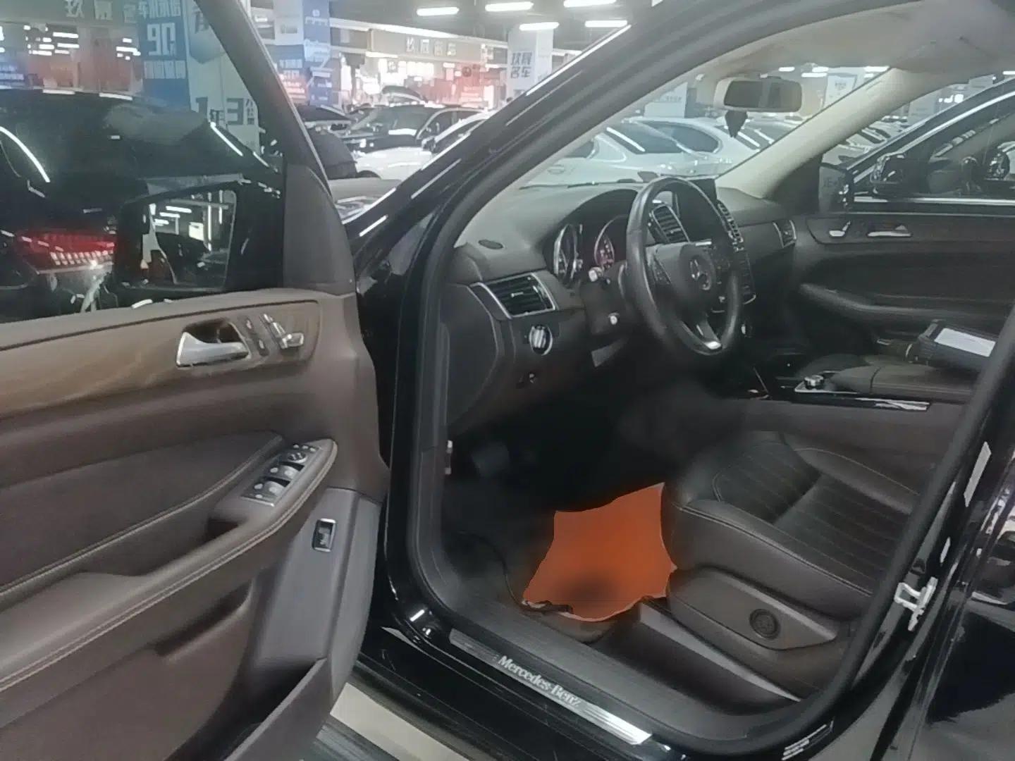 Mercedes-Benz GLE 2017 GLE 320 4MATIC Dynamic Model — миниатюра 19