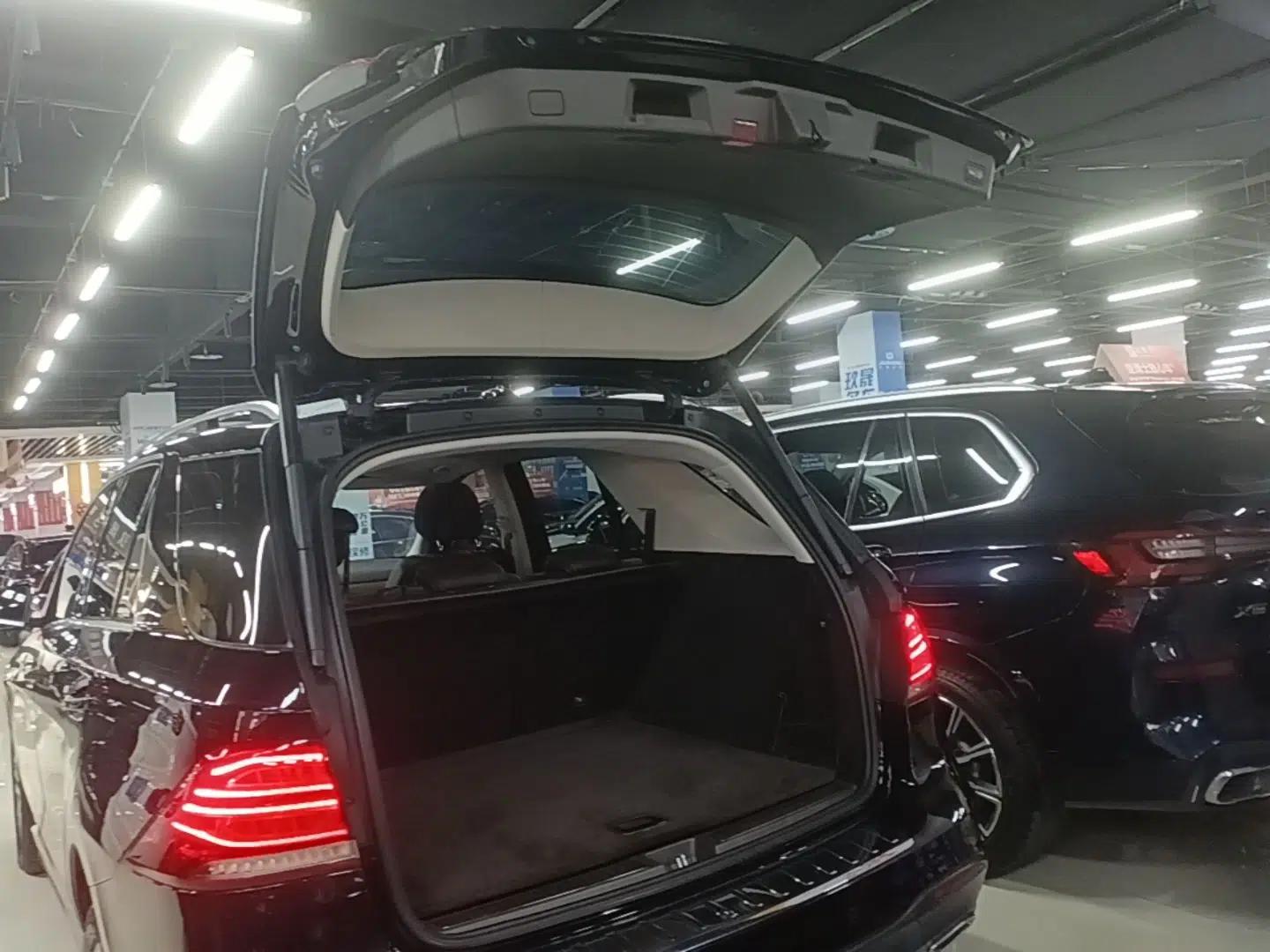 Mercedes-Benz GLE 2017 GLE 320 4MATIC Dynamic Model — миниатюра 22
