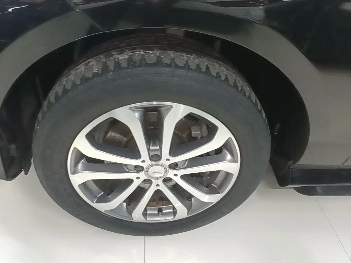 Mercedes-Benz GLE 2017 GLE 320 4MATIC Dynamic Model — миниатюра 8