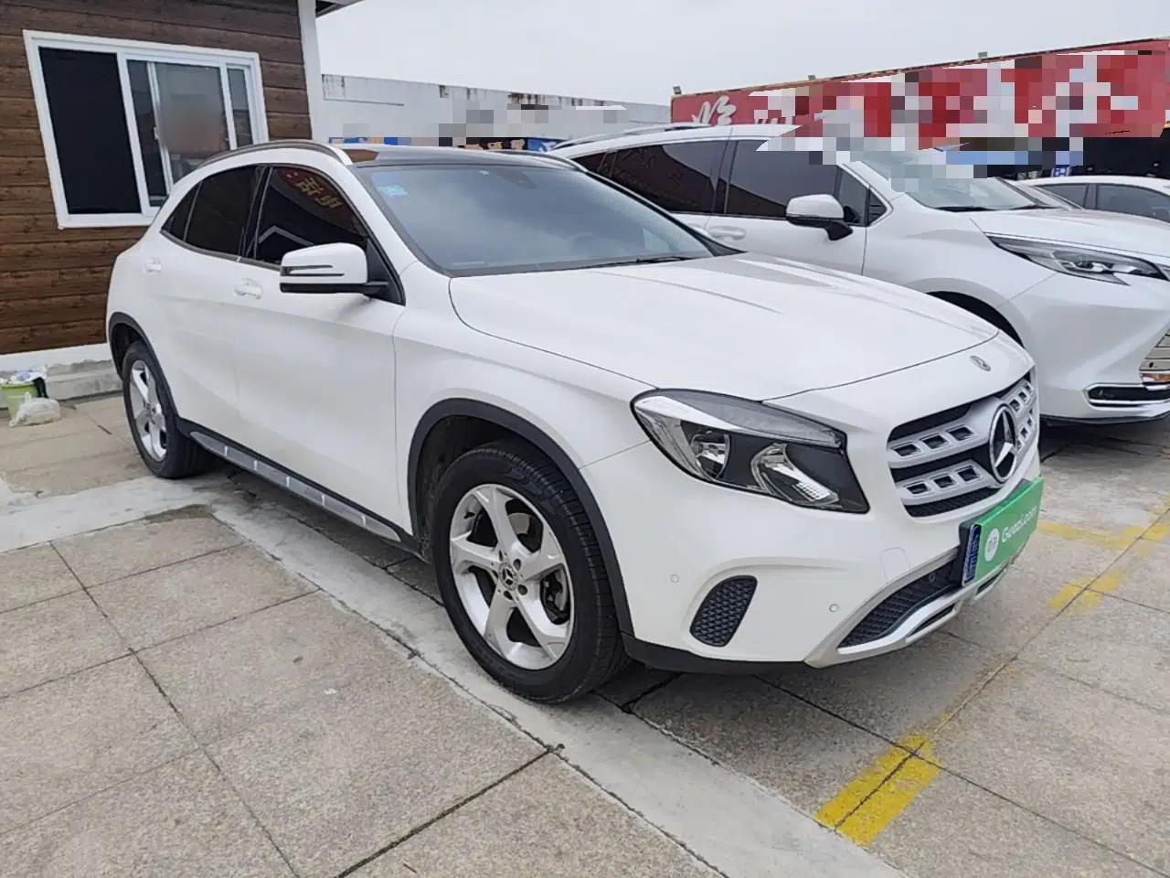 Mercedes-Benz GLA 2019 GLA 200 Dynamic Edition — миниатюра 3