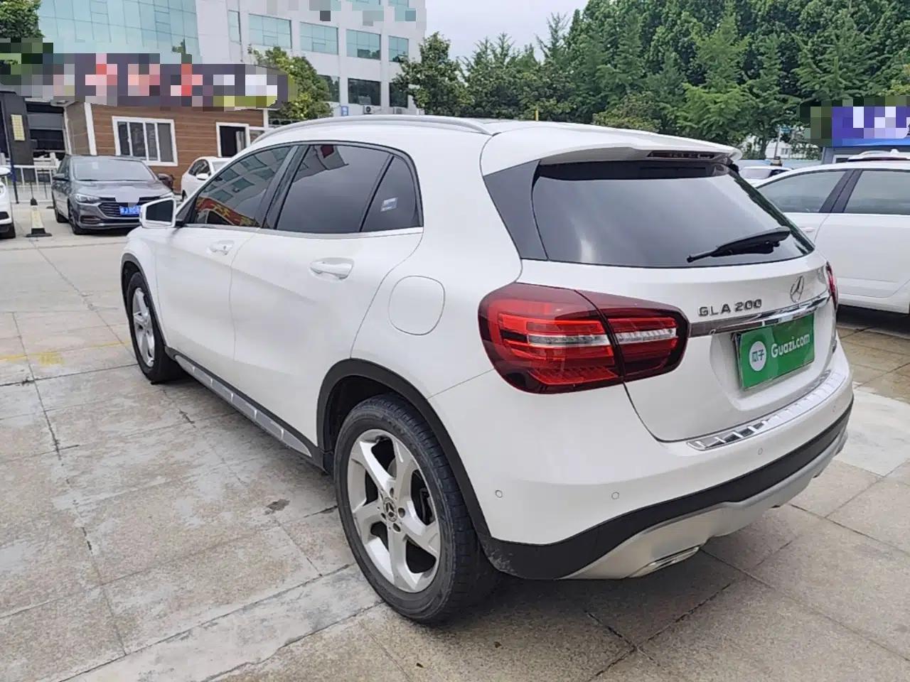 Mercedes-Benz GLA 2019 GLA 200 Dynamic Edition — миниатюра 4