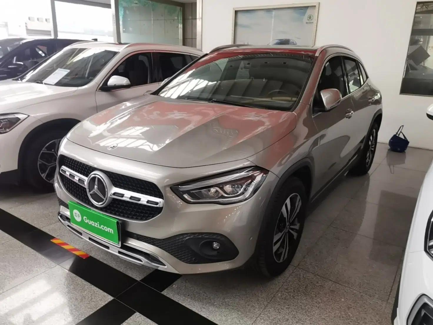 Mercedes-Benz GLA 2020 GLA 200 — миниатюра 1