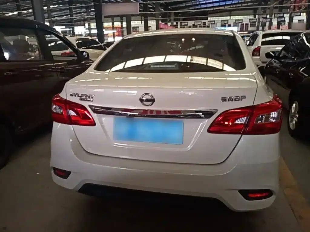 Nissan Sylphy 2024 Classic 1.6XE CVT Comfort Edition — миниатюра 6