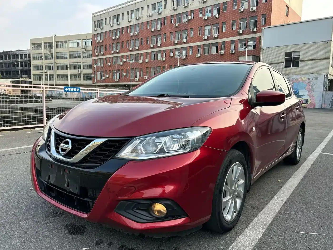 2016 Tiida 1.6L CVT Sport Edition — миниатюра 3