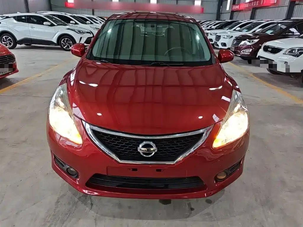 2014 Tiida 1.6L CVT Comfort Model — миниатюра 3