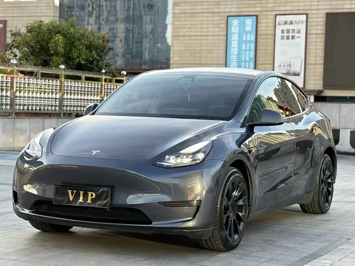 Model Y 2021 Facelift II - Long Range All-Wheel Drive — миниатюра 1