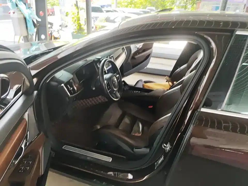 2017 Volvo S90 T5 Inscription — миниатюра 5
