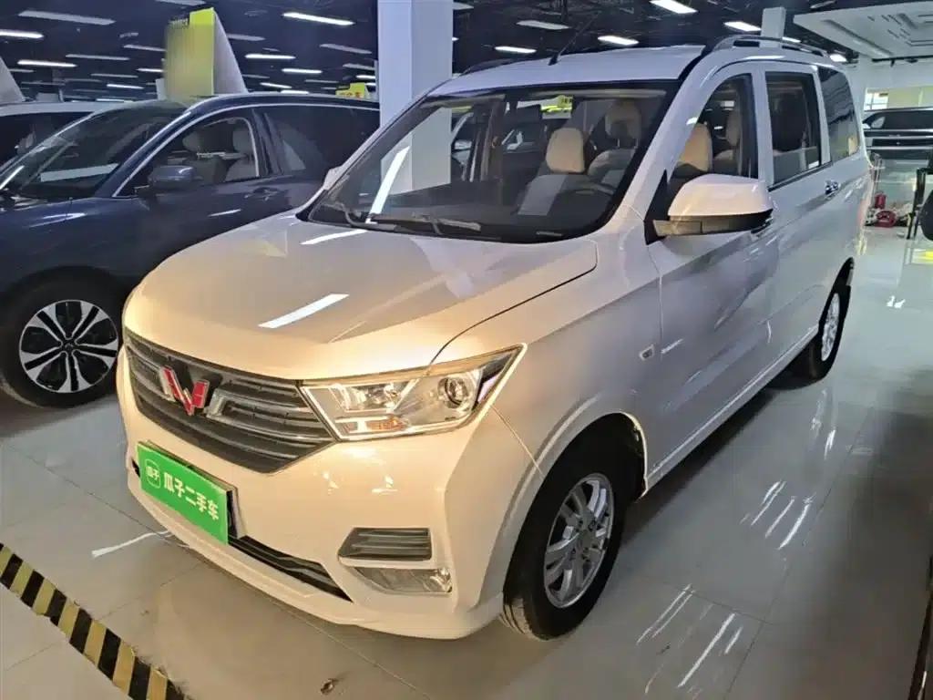 Wuling Hongguang 2019 1.5L S Standard Edition (National VI Emission Standard) LAR — миниатюра 1