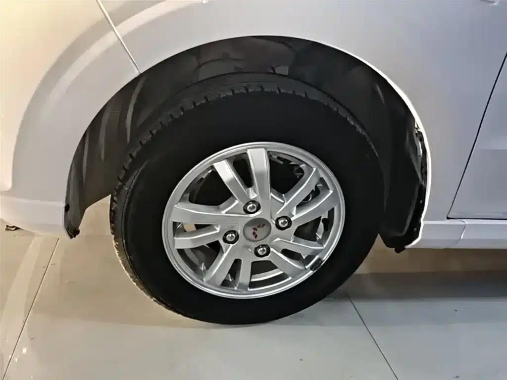 Wuling Hongguang 2019 1.5L S Standard Edition (National VI Emission Standard) LAR — миниатюра 23