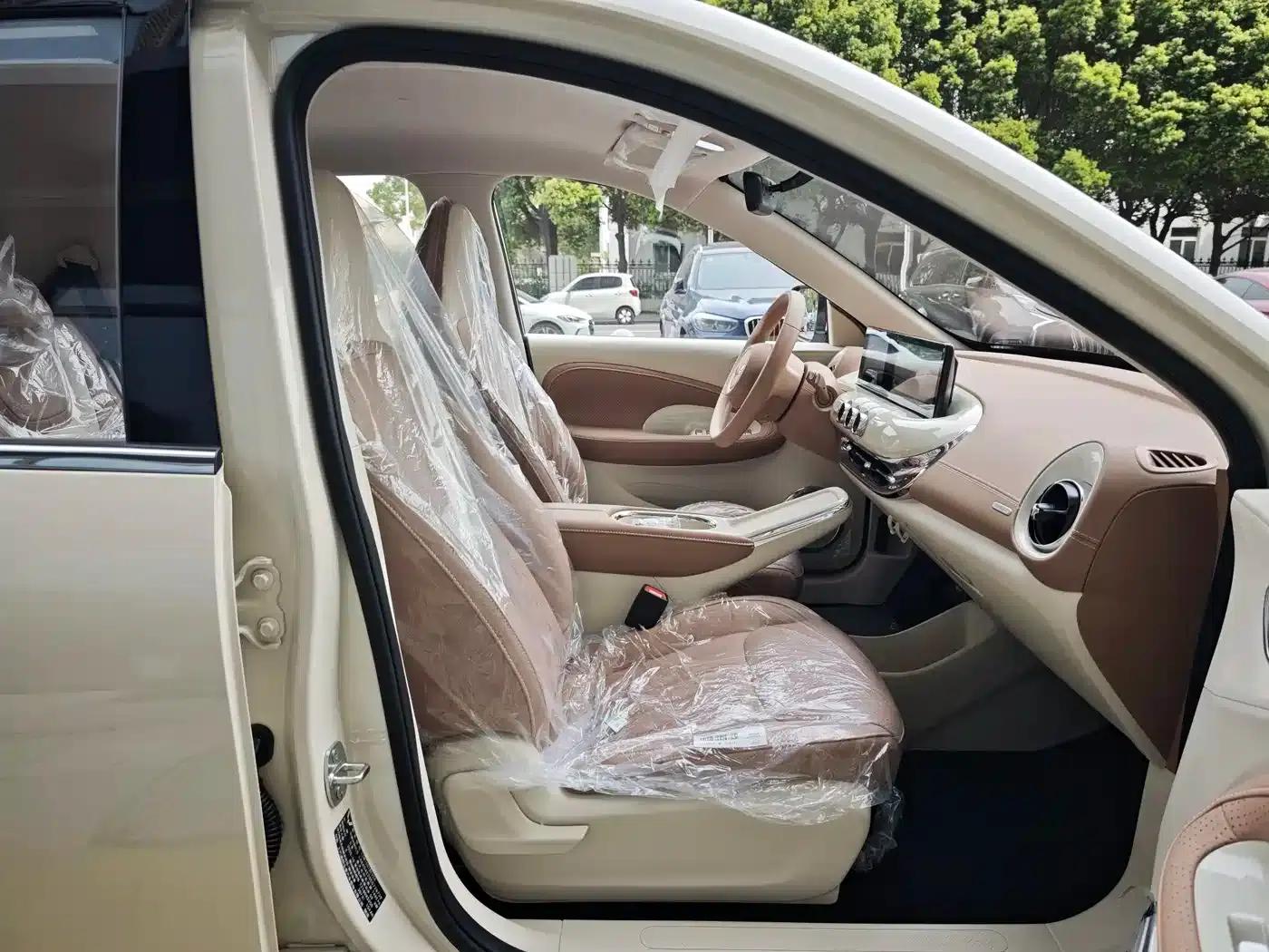 Wuling Bingo 2025 Model, 333km Range, Lingxi Connected Edition — миниатюра 7