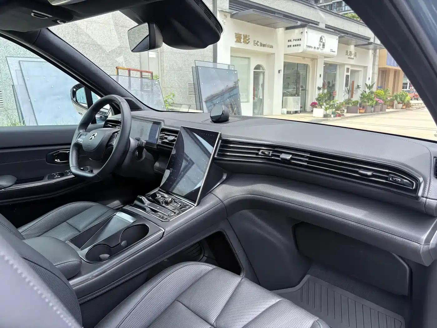 NIO ES8 2020 Model 415KM Six-Seater — миниатюра 11