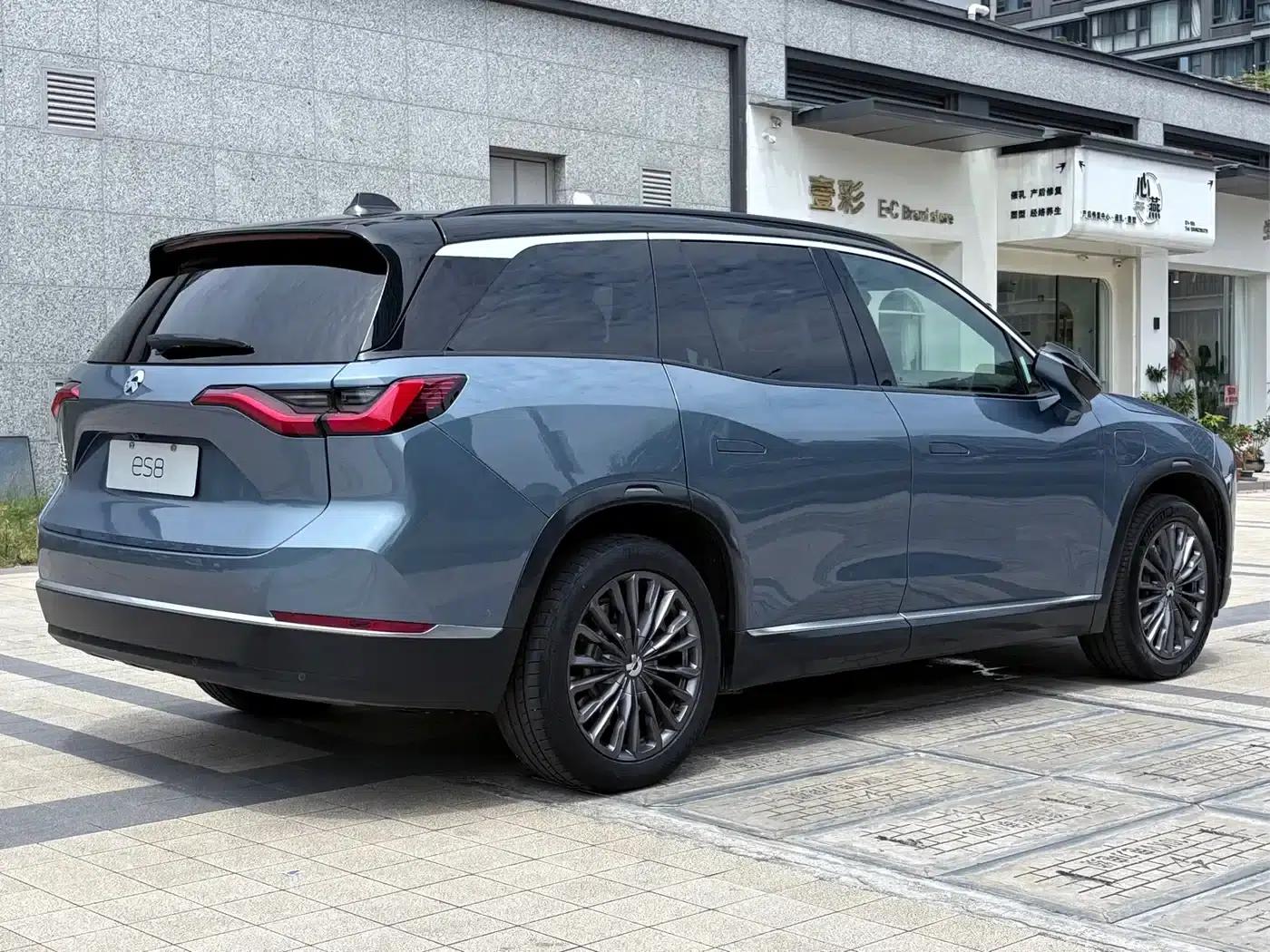 NIO ES8 2020 Model 415KM Six-Seater — миниатюра 5