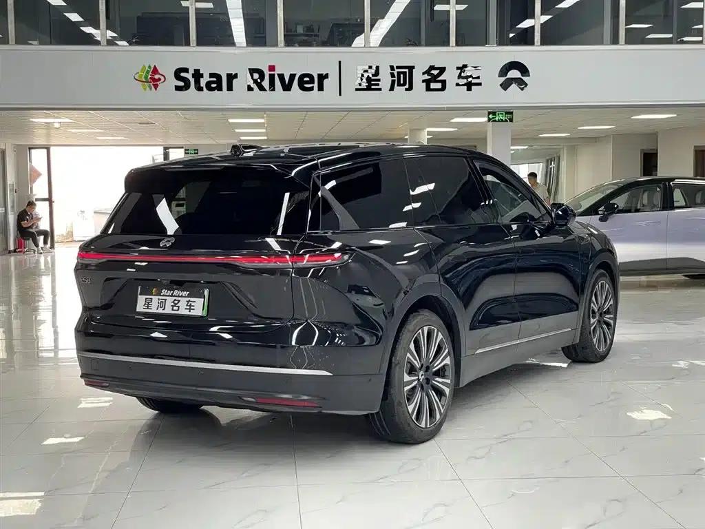 NIO ES8 2023 100kWh Executive Edition — миниатюра 7