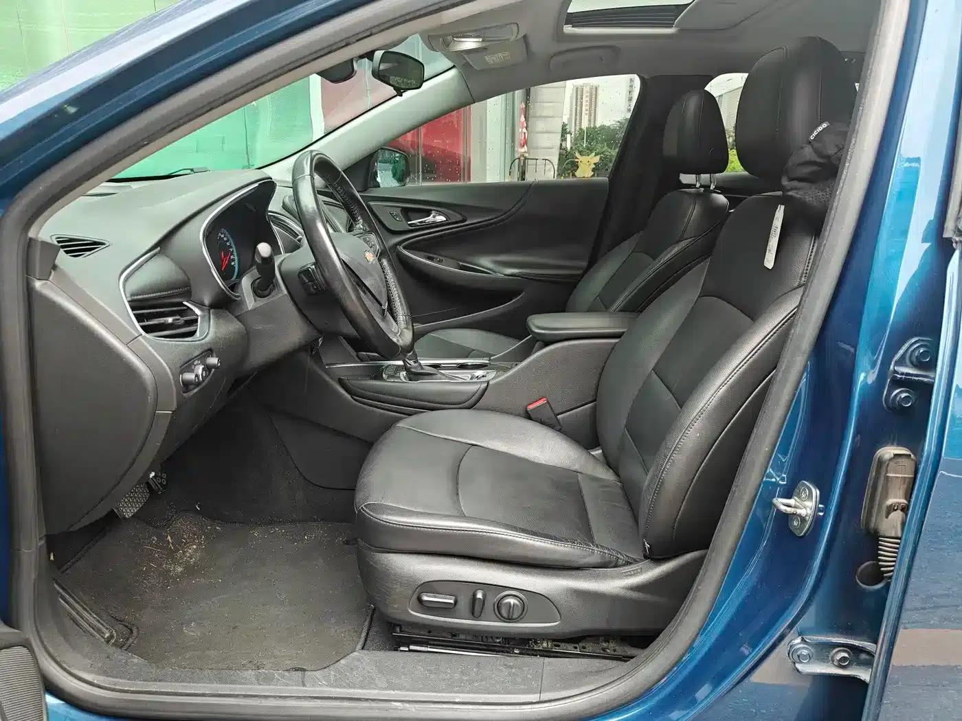 2017 Chevrolet Malibu XL 1.5T Automatic Elite Edition — миниатюра 5