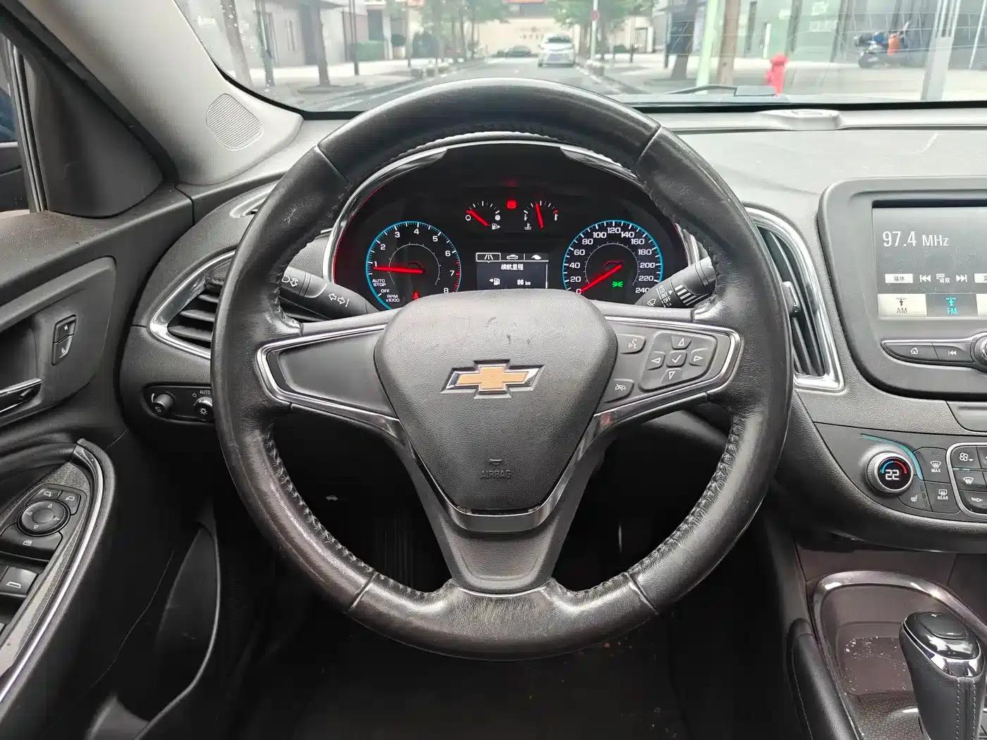 2017 Chevrolet Malibu XL 1.5T Automatic Elite Edition — миниатюра 8