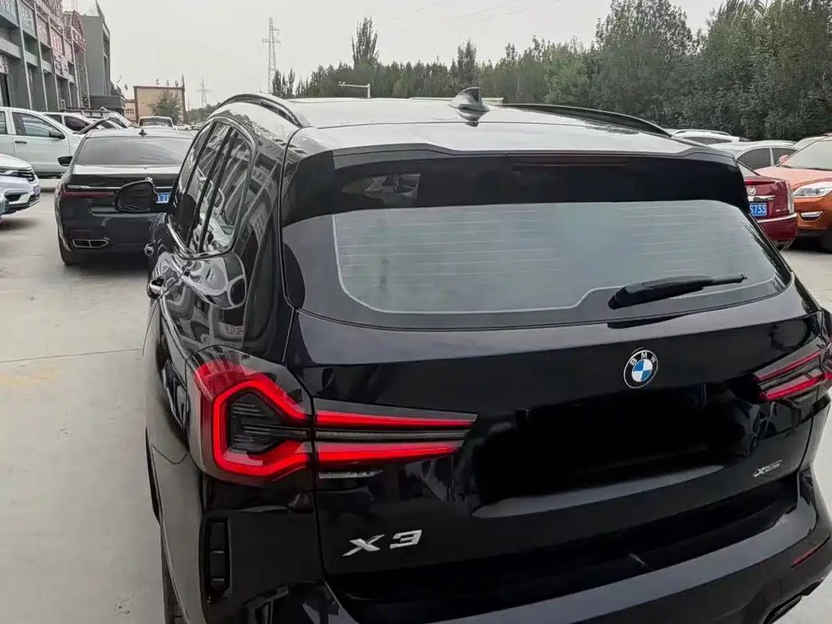 BMW X3 2023 xDrive30i Luxury M Sport Package — миниатюра 3