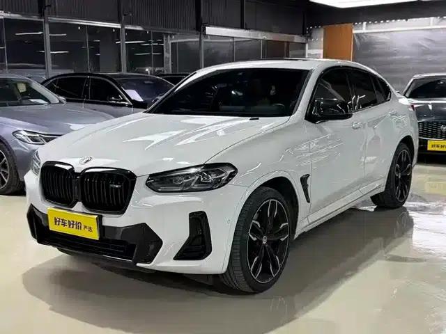2022 BMW X4 M40i