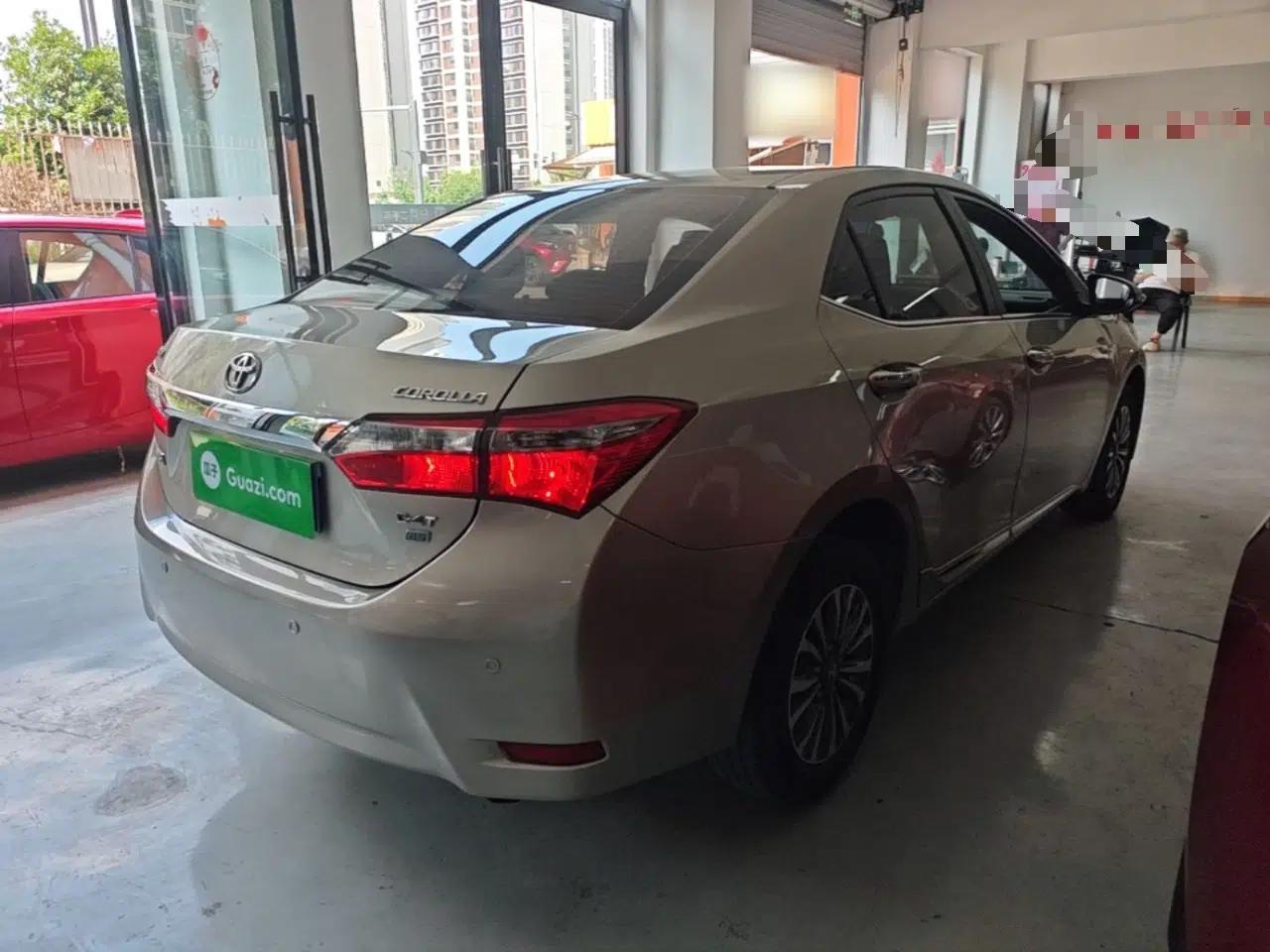 Used Toyota Corolla 2017 Revised Version 1.2T S-CVT GL-i — миниатюра 6