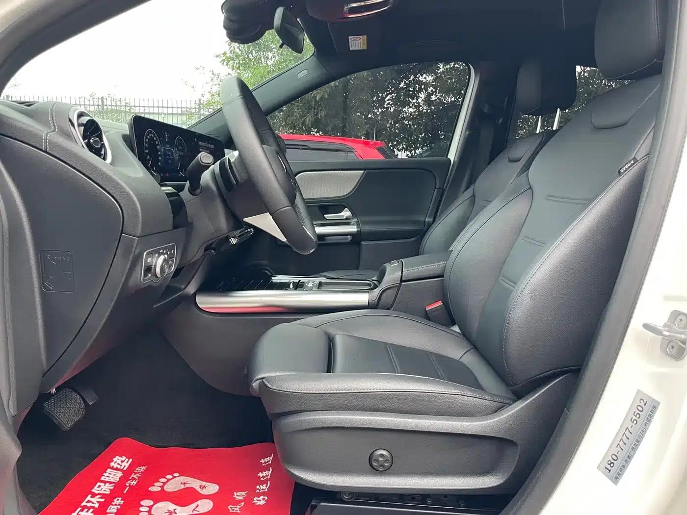 2024 Mercedes-Benz GLA 200 — миниатюра 6