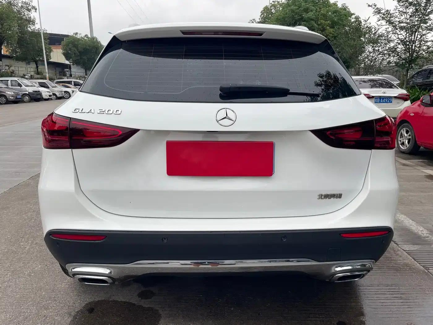 2024 Mercedes-Benz GLA 200 — миниатюра 8
