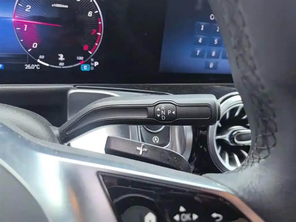 2024 Mercedes-Benz GLB 200 Dynamic — миниатюра 14