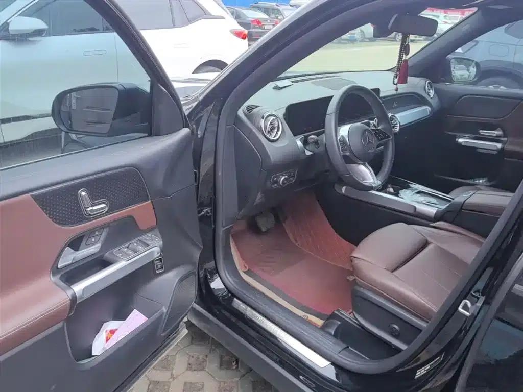 2024 Mercedes-Benz GLB 200 Dynamic — миниатюра 16