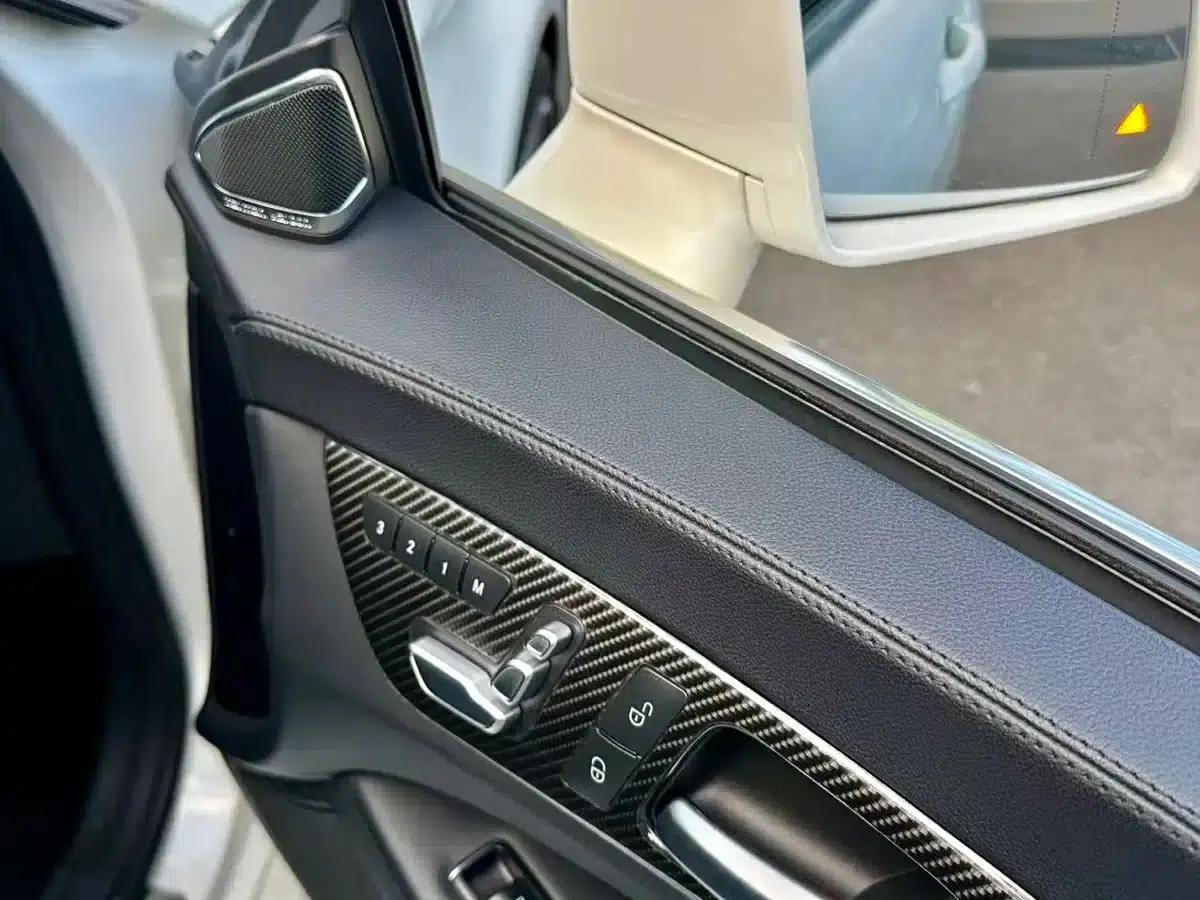 2016 Mercedes-Benz CLS 260 Colorful Edition — миниатюра 4