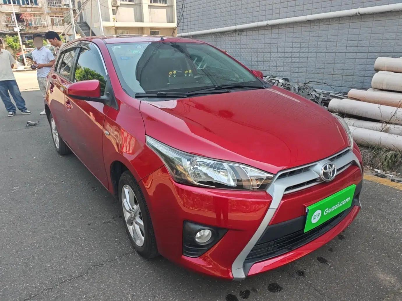 Used Toyota YARiS L Zhi Xuan 2015 1.5G Automatic Xuan Dong Sunroof Special Edition — миниатюра 3