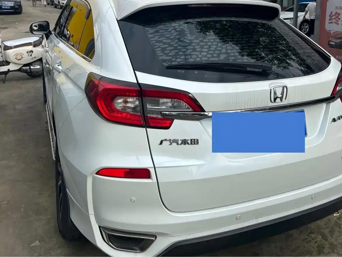 2017 Honda Avancier 240TURBO 2WD Comfort Edition — миниатюра 12