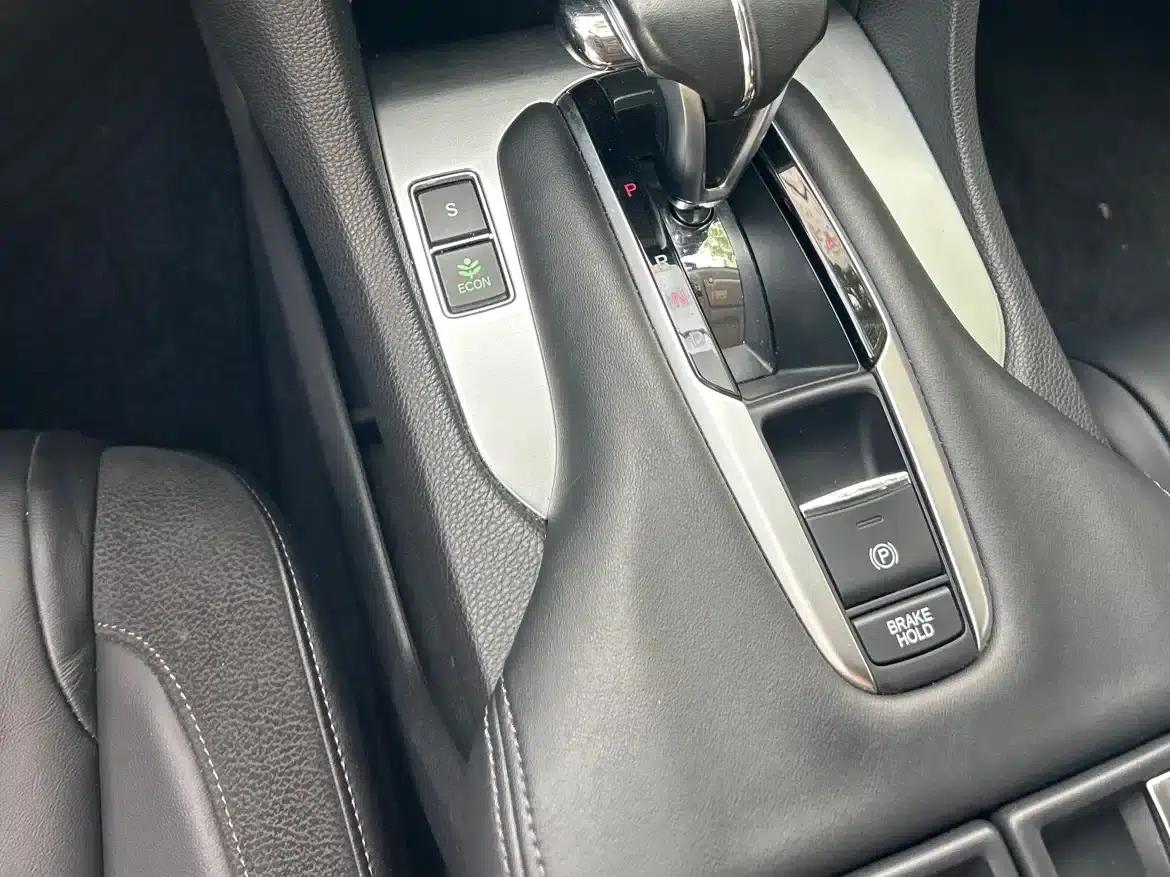 2017 Honda Avancier 240TURBO 2WD Comfort Edition — миниатюра 8